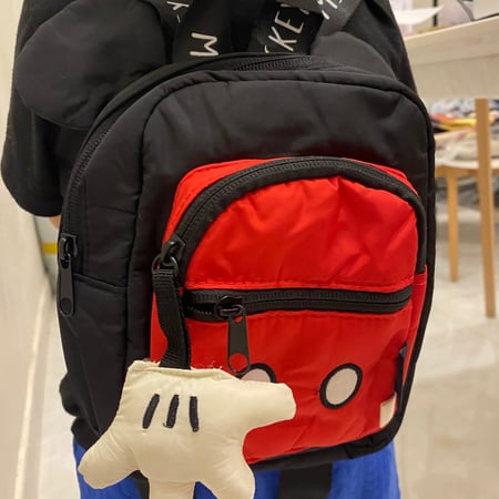 شنطة ميكي للأطفال