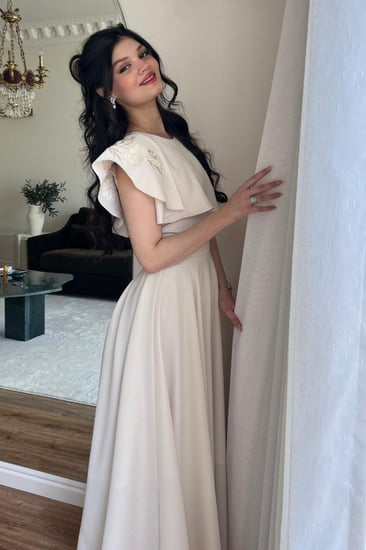 فستان مورد تطريز حرير