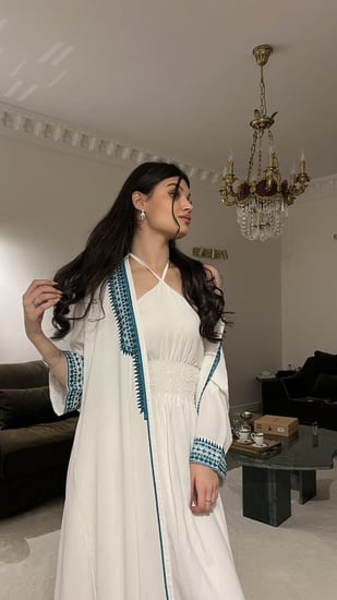 دراعه باللون الاوف  وايت