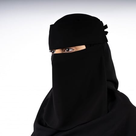 نقاب بطبقة 15 انش