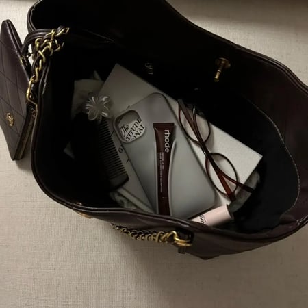 شنطه chan حجم كبير