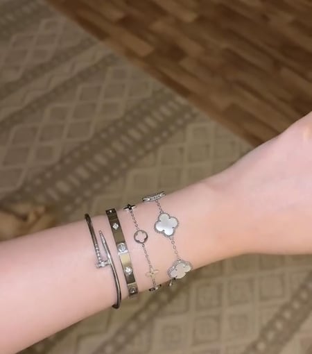 بكج3 اساور ناعم باللون الفضي