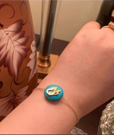 اسواره صدف نسائي بالاسم حسب اختيارك