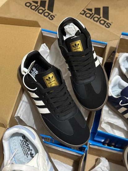 حذاء اديداس سامبا