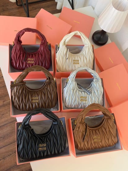 شنطة ميو ميو