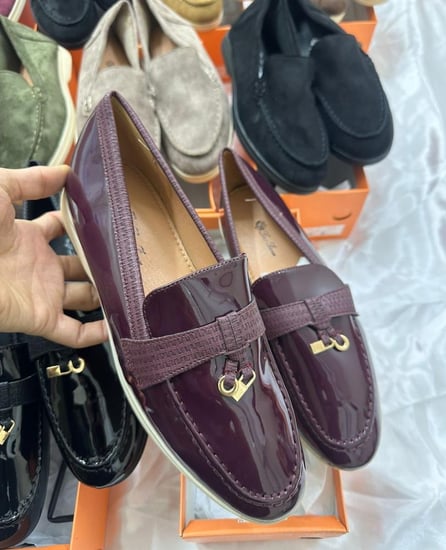 حذاء لوروبيانا