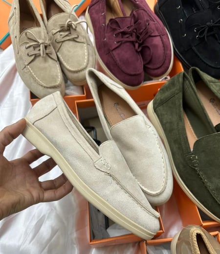 حذاء لوروبيانا