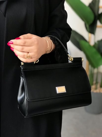 شنطة دولتشي اند غابانا مطفي