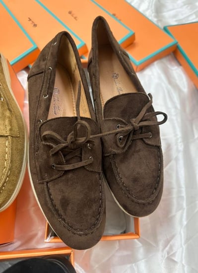 حذاء لوروبيانا