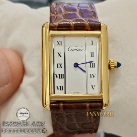 ساعة كارتير  تانك موست  مقاس 33.7 x 25.5 mm حجم صغير