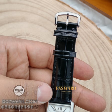 ساعة كارتير  تانك موست  مقاس 33.7 x 25.5 mm صغير جلد