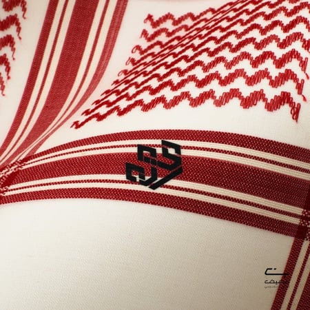 شماغ التاج احمر سكري- شماغ التاج من متجر بن عفيف للزي العربي -binafiff