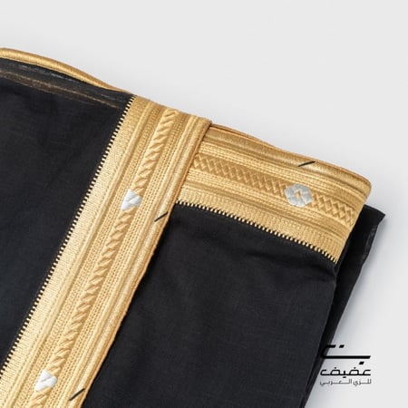 مشلح الفخامة أسود ذهبي