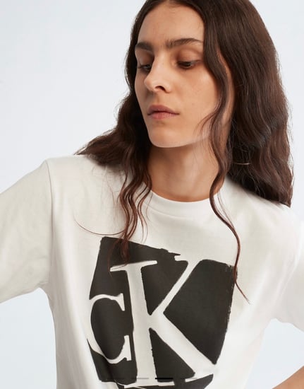 تيشيرت ck  نسائي مقاس سمول