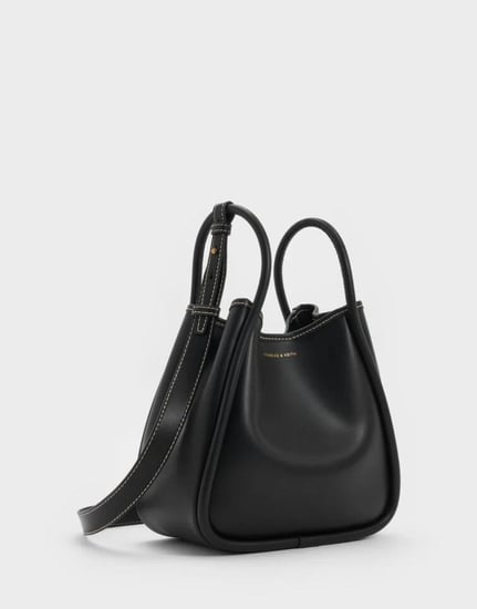 شنطة charles & keith الحجم الوسط