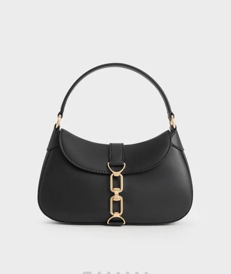 شنطة charles & keith