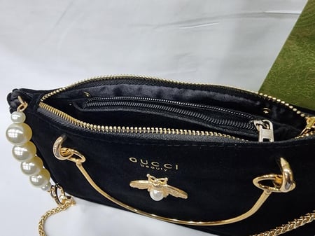 شنطة gucci beauty
