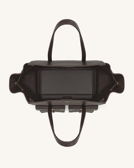 شنطة بني   JW PEI