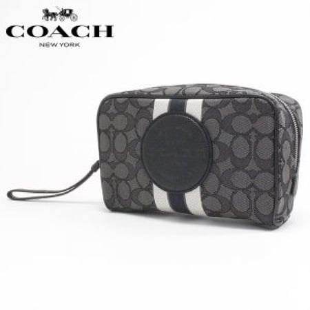 شنطة يد  coach