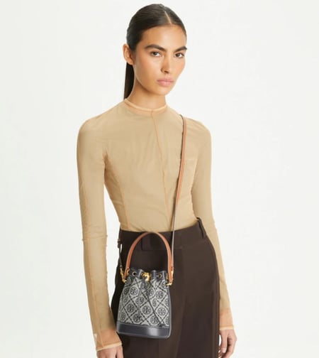 شنطة ميني tory burch