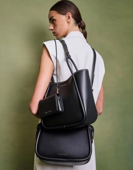 شنطة charles & keith الحجم الوسط