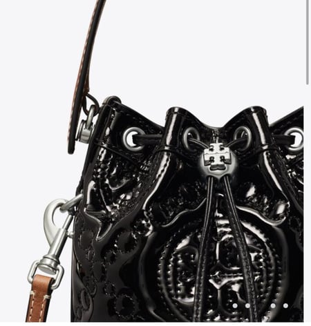 شنطة ميني  tory burch