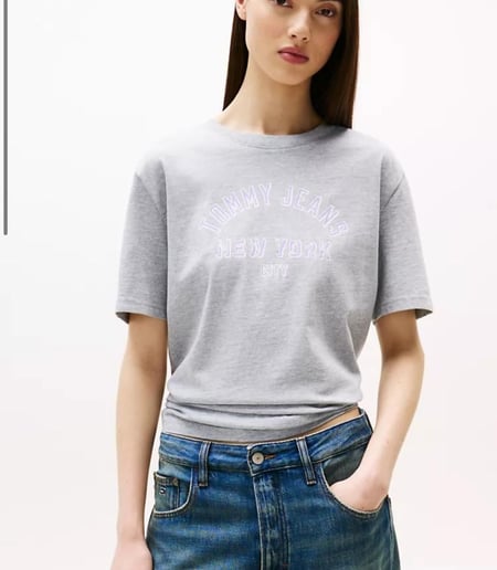 تيشرت تومي هيلفقر