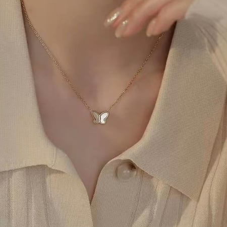 سلسال الفراشه الذهبيه