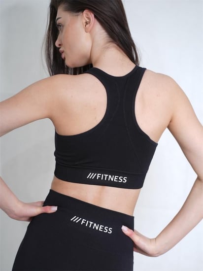 صدرية رياضية باللون الاسود