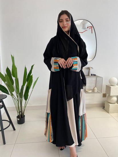 عباية كلوش كريب فخامة بسيطة