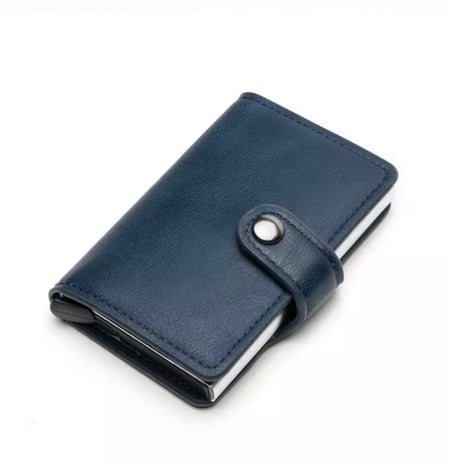 محفظة ذكية  بزر لاخراج البطايق تستوعب 8 بطايق  مزودة بطقاق لغلق المحفظة