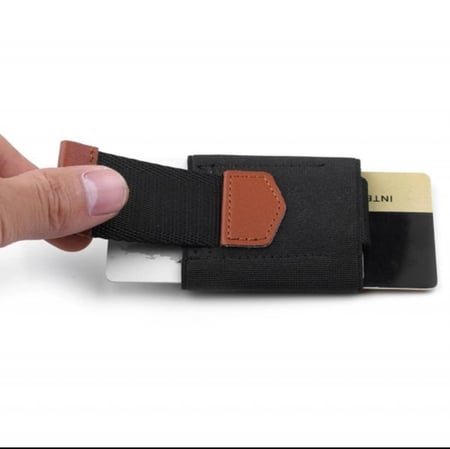 محفظة بطايق صغيرة بشريط سحب