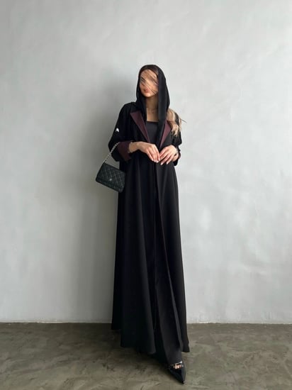 كريب-ملكي-اسود-المرأة-الغانية