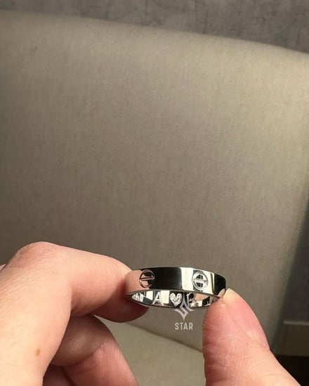 دبلة كارتير فضة 925 مع كتابة من الداخل