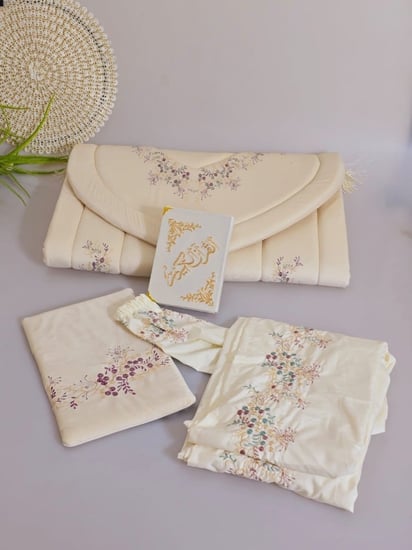 طقم صلاة مطرز هدايا رمضانيه