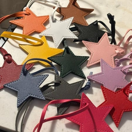 تعليقة نجمة