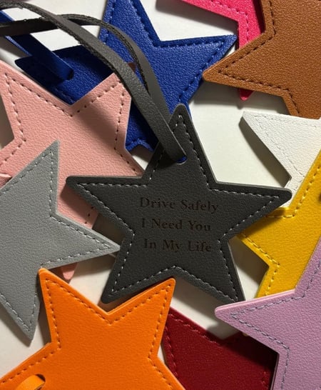 تعليقة نجمة