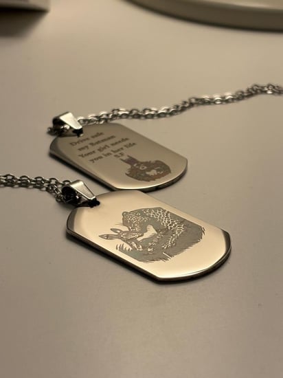 ميدالية معدنية فضية