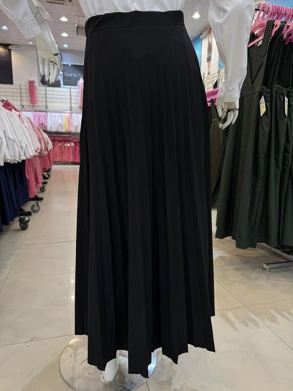 تنورة مدرسية W112