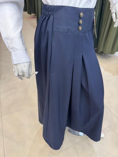 تنورة مدرسية W134
