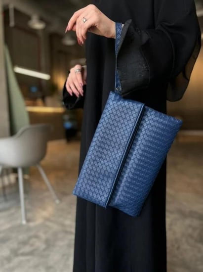 شنطة باوتش الجلدية