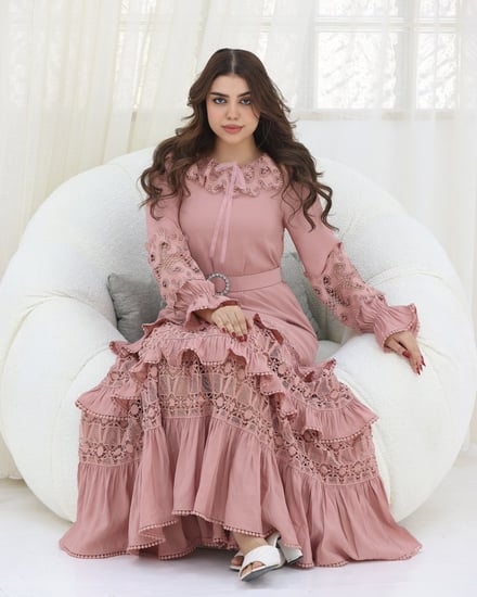 فستان طويل طبقات