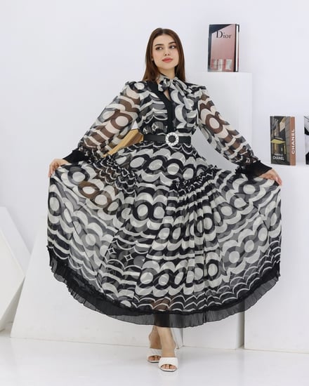 فستان مشجر بتكسير الأكمام بحزام