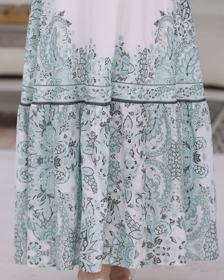 جلابيه ابيض