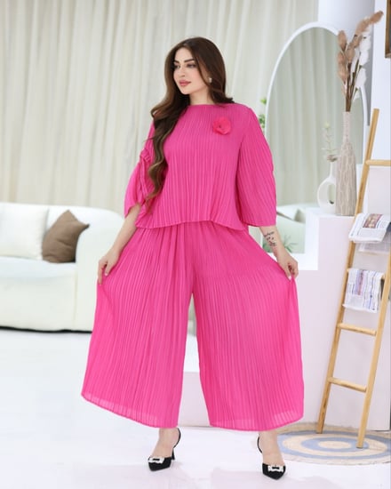 طقم بنطلون مكسر  فضفاض