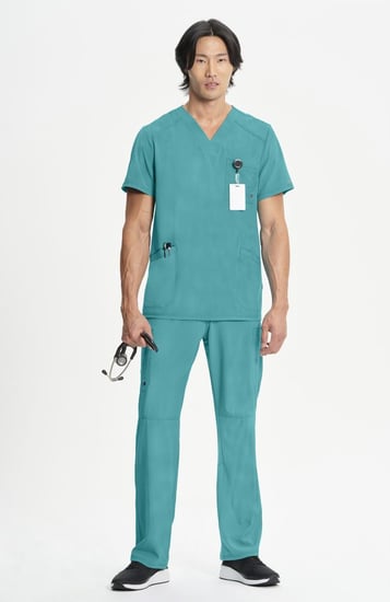 طقم سكراب كامل ماركة شروكي - إنفينيتي/ Cherokee Infinity - Men's V-Neck Solid Scrub Top / Men's Zip Fly Cargo Scrub Pant