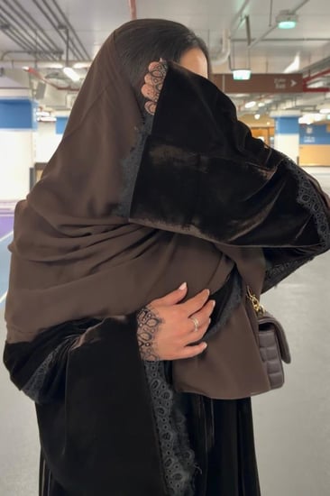 عباية مخمل 130