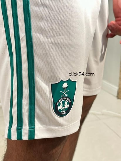 طقم الاهلي فئة اللاعبين ابيض