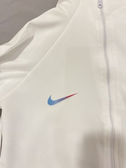 جاكيت النصر ابيض رياضي رجالي