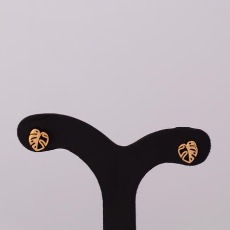 حلق ذهب شكل ورق شجر من الذهب الخالص